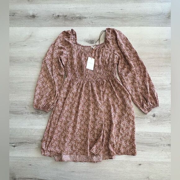 Skies Are Blue Floral Mini Dress Desert Taupe M NWT - Picture 5 of 7